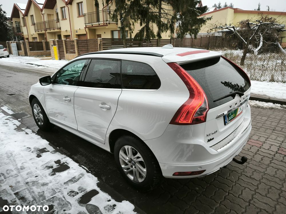Volvo XC 60 D4 Summum - 8