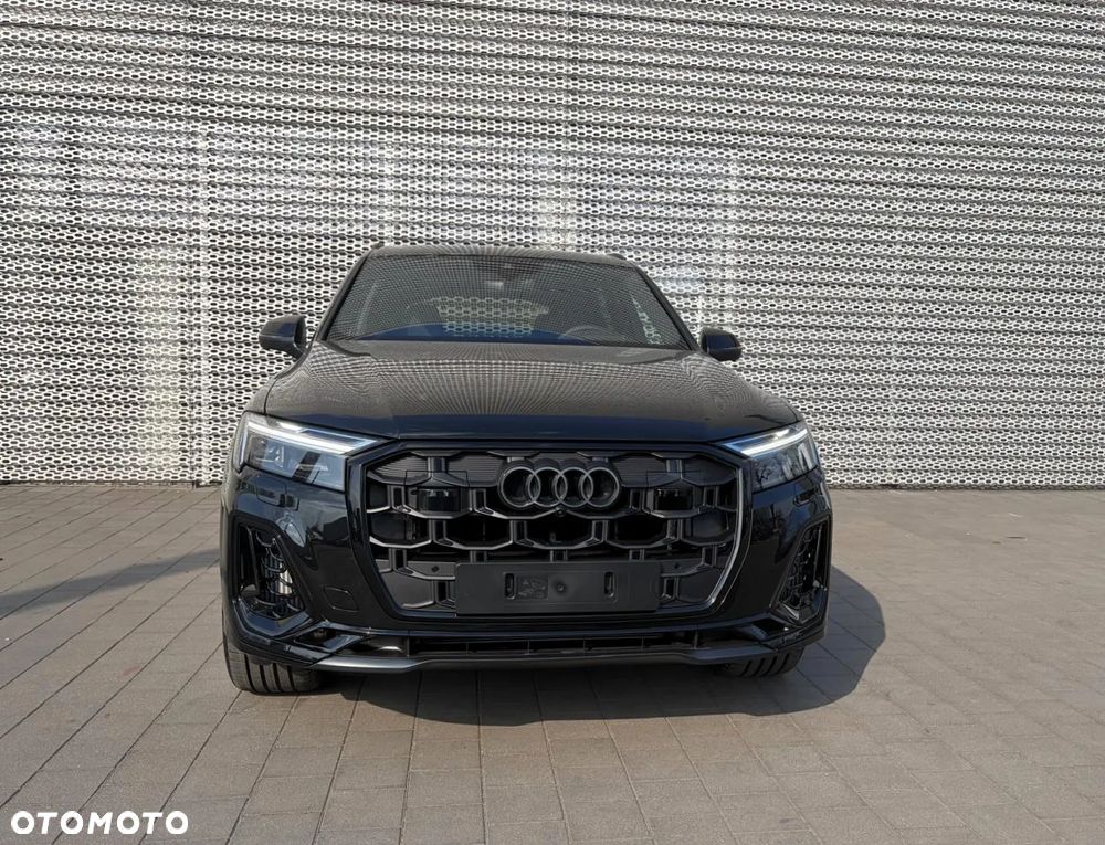 Audi Q7 TFSI e PHEV 290 kW Quattro S Line Tiptr - 2