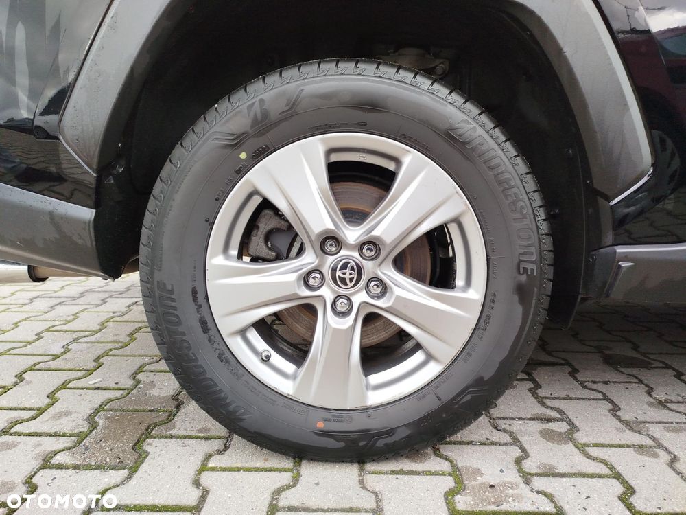 Toyota RAV4 - 17