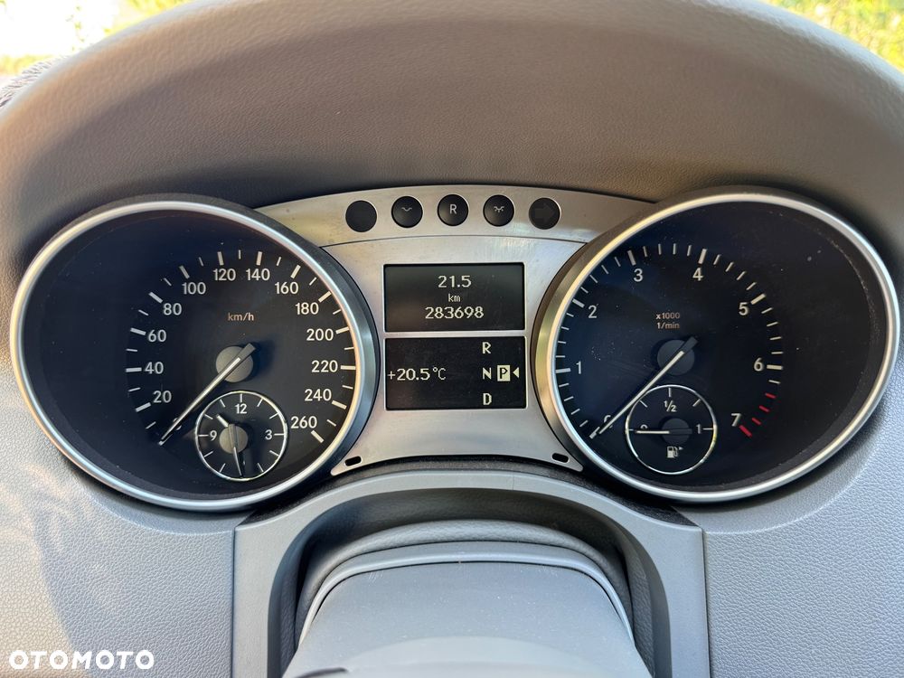 Mercedes-Benz ML 500 7G-TRONIC - 13