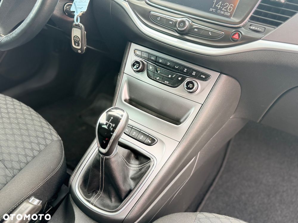 Opel Astra - 18