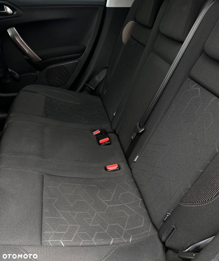 Peugeot 2008 PureTech 82 Style - 10