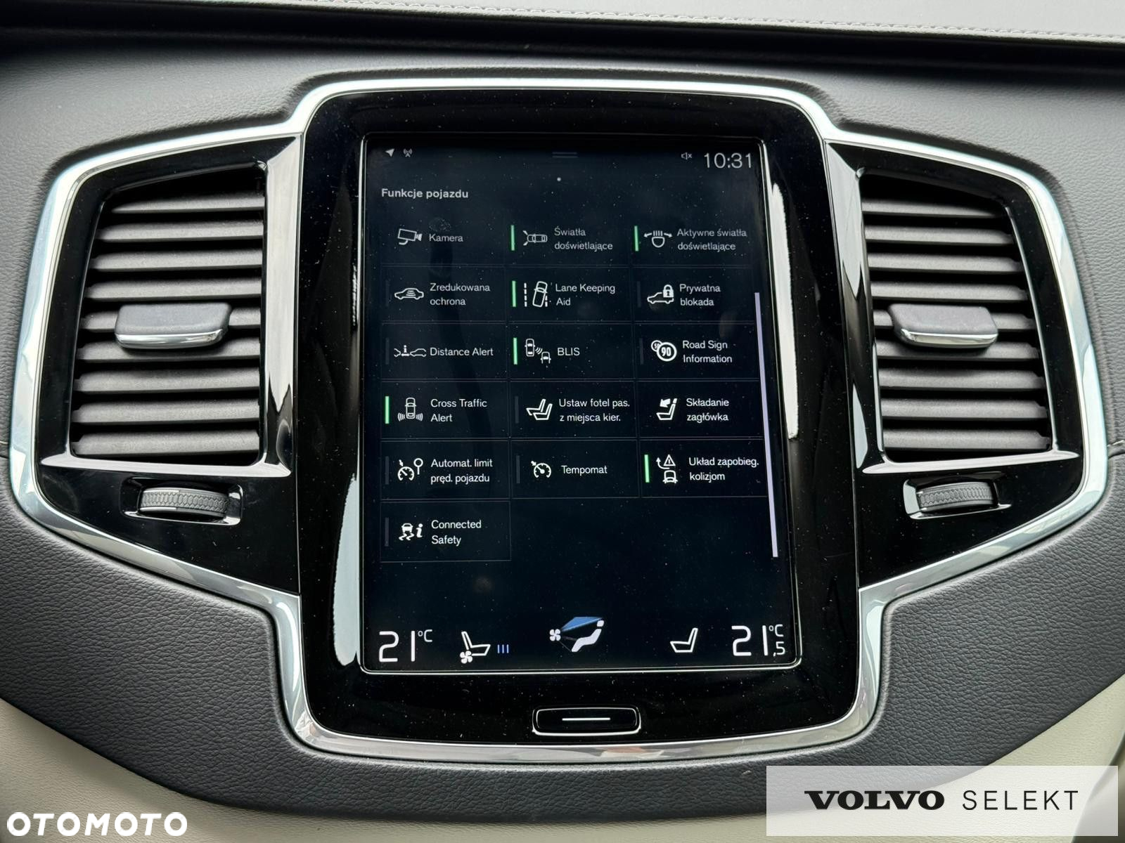 Volvo XC 90 - 26