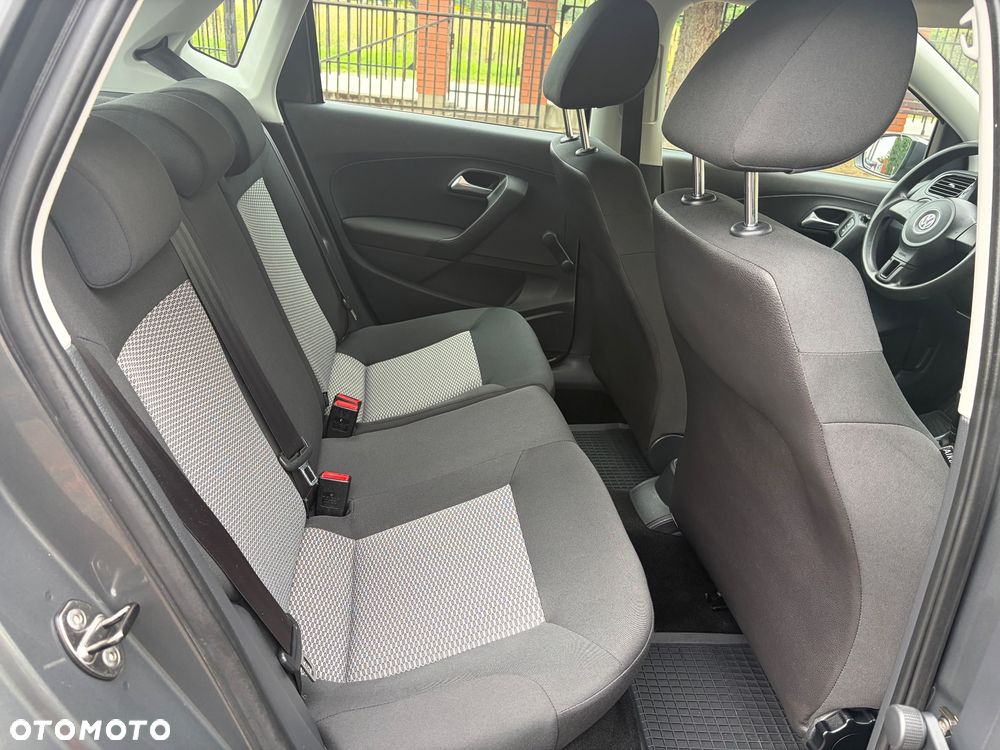 Volkswagen Polo 1.4 Comfortline - 26