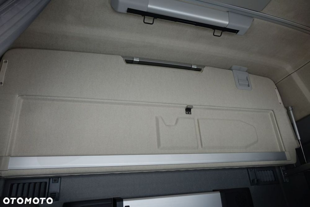 Renault GAMA T520 COMFORT / HIGH SLEEPER /  EURO 6 / STANDARD / AUTOMAT/  EURO 6 / KLIMATYZACJA POSTOJOWA / LODÓWKA / 2 ZBIORNIKI - 21