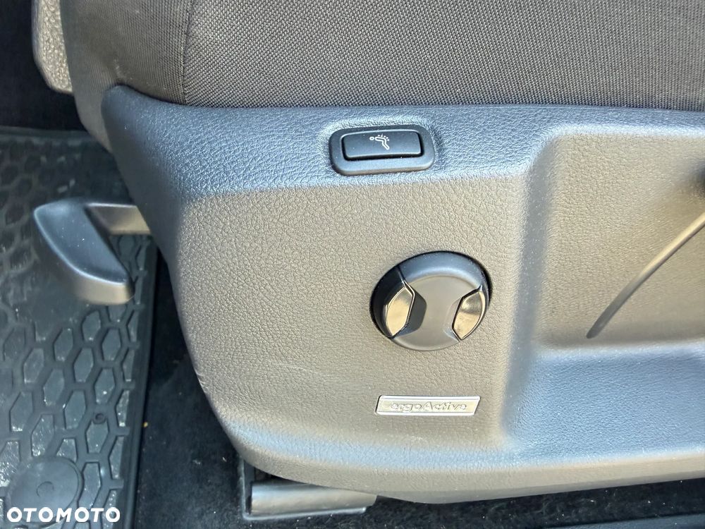 Volkswagen Touran 1.5 TSI EVO Comfortline DSG - 30