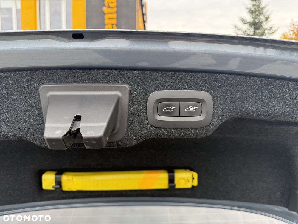 Volvo S90 D4 Inscription - 7