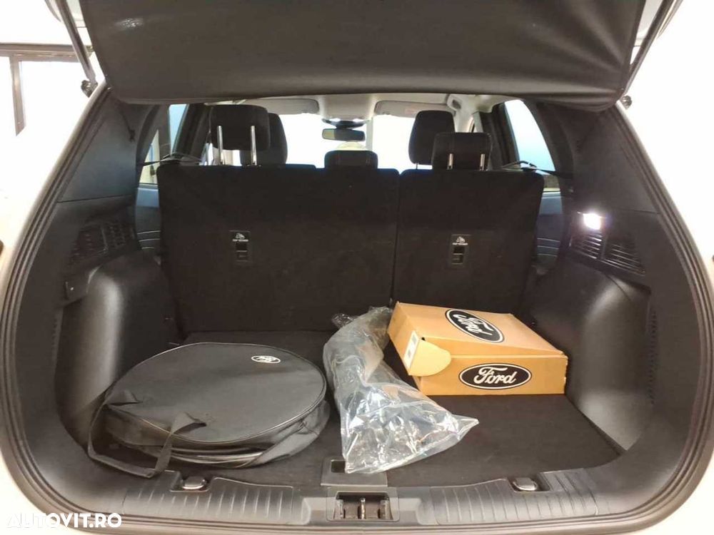 Ford Kuga 2.5 Duratec PHEV Titanium - 10