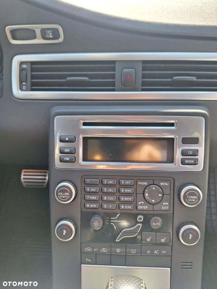 Volvo V70 2.0T Powershift RDesign - 5