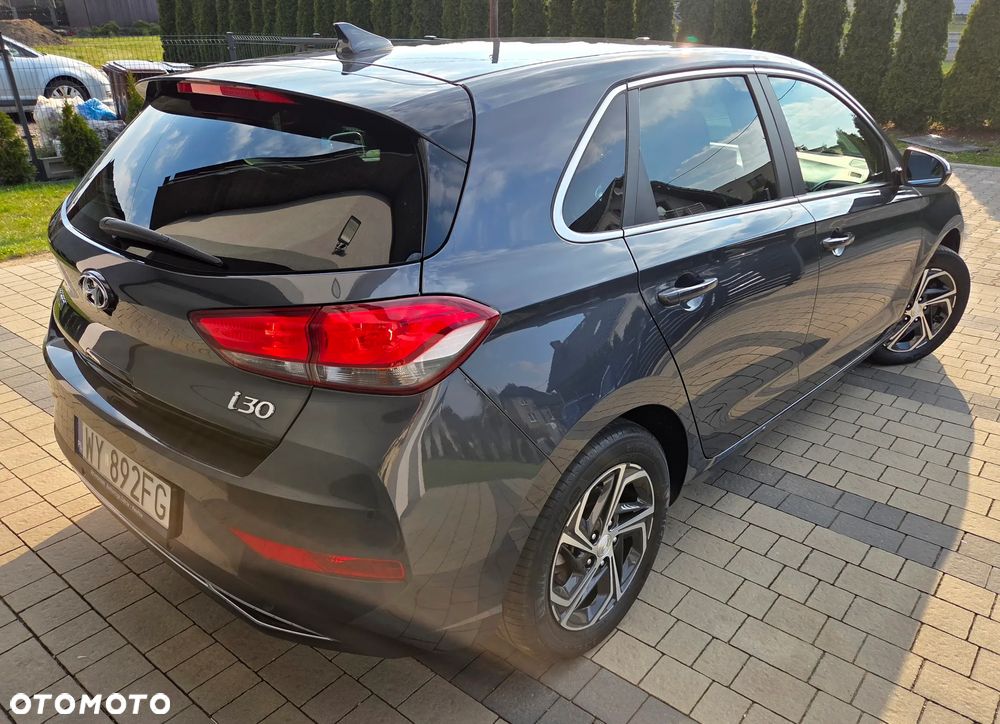 Hyundai i30 1.5 DPI Comfort - 3