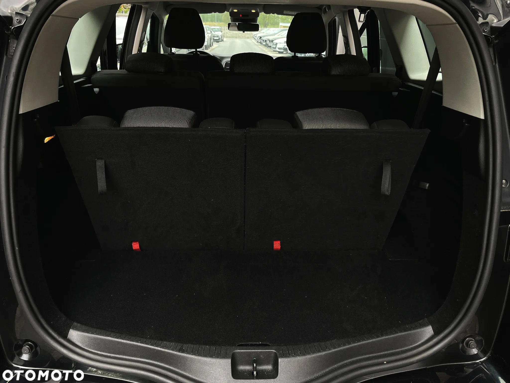 Renault Grand Scenic Gr 1.3 TCe FAP Intens - 32