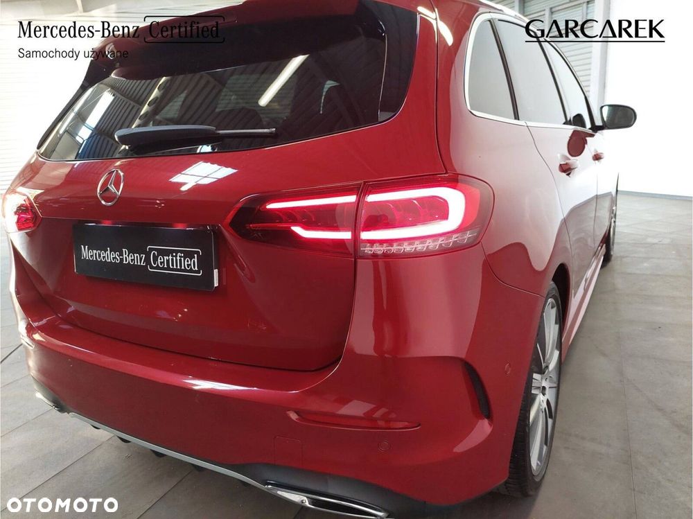 Mercedes-Benz Klasa B 180 d AMG Line 8G-DCT - 14