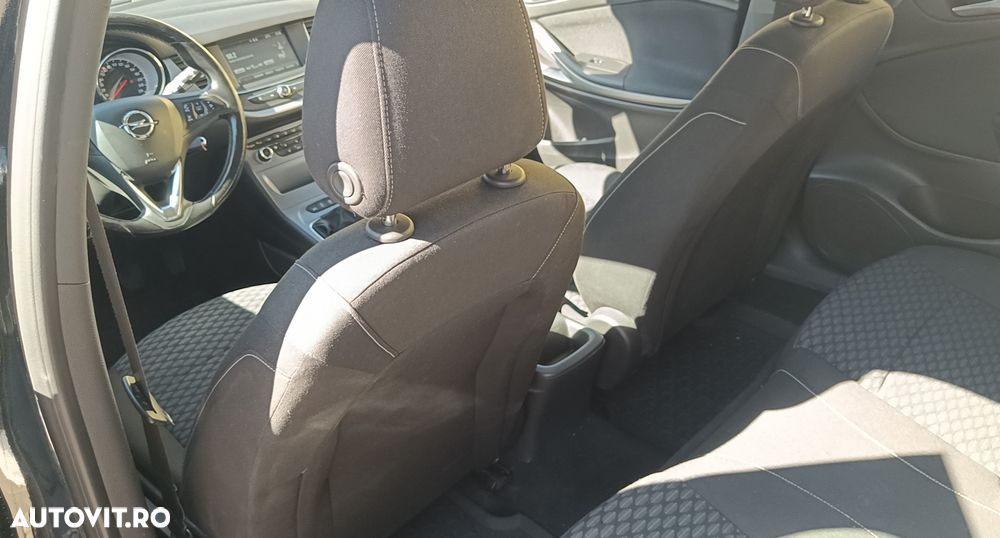 Opel Astra - 11