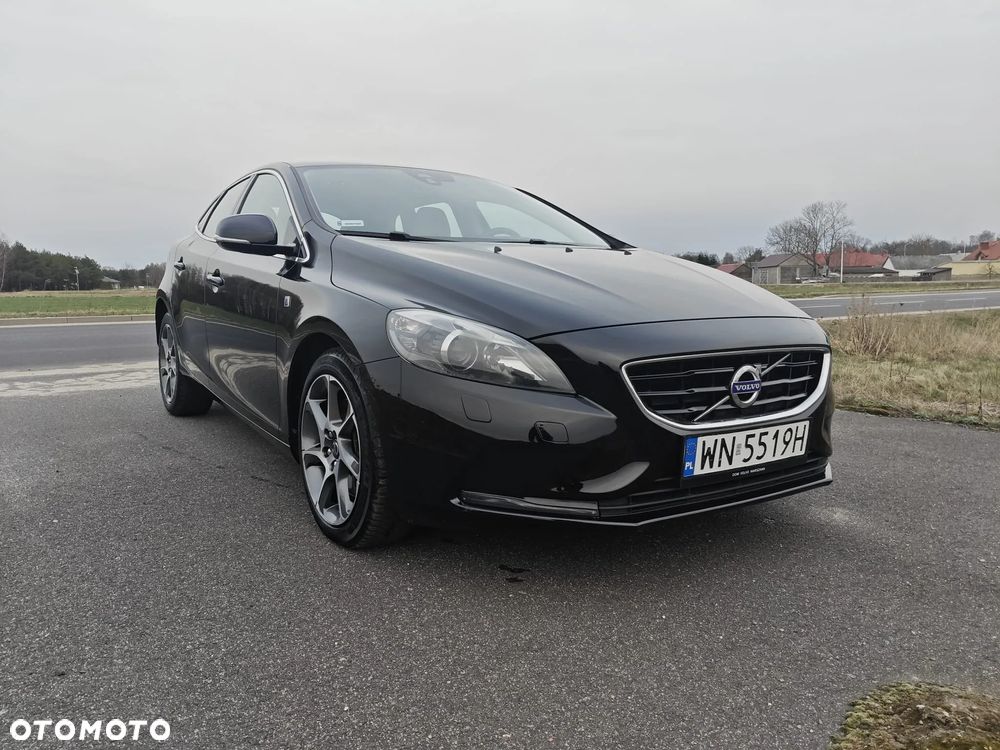 Volvo V40 D3 Drive-E Ocean Race - 4