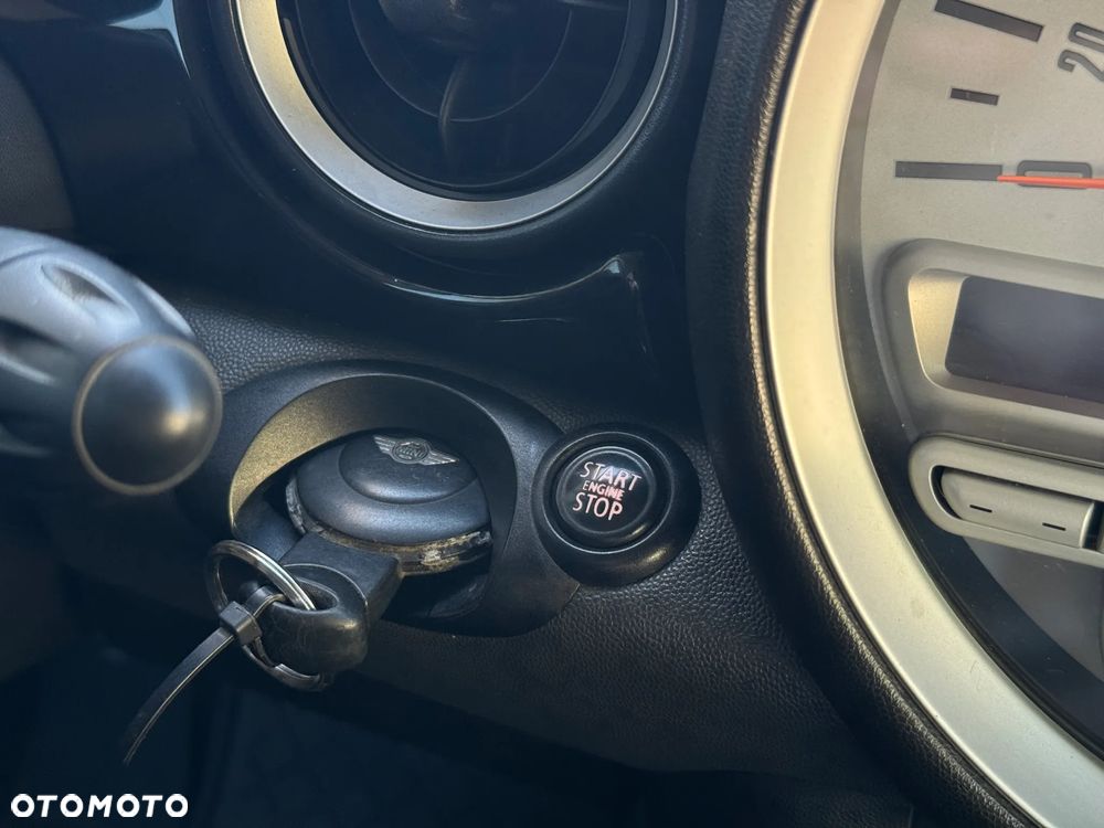 MINI Cooper S - 32