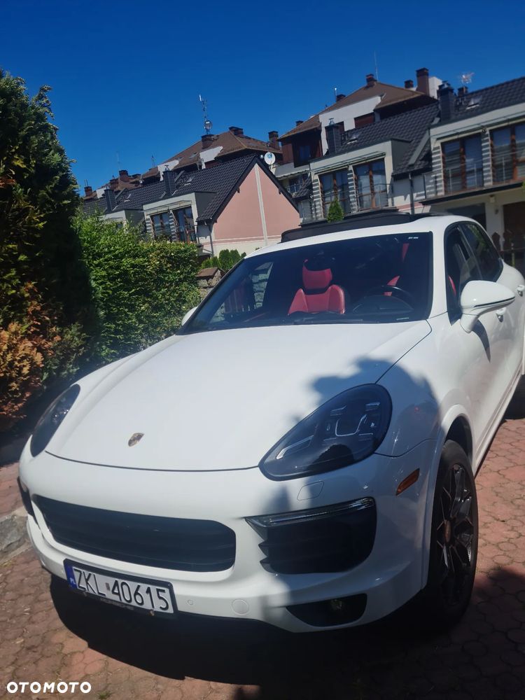 Porsche Cayenne Platinum Edition - 1
