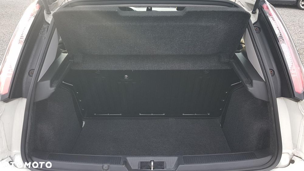 Fiat Punto Evo 1.2 8V Easy - 11