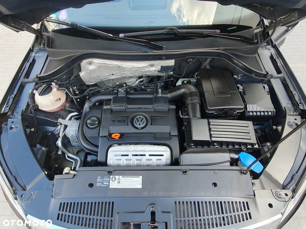 Volkswagen Tiguan - 36