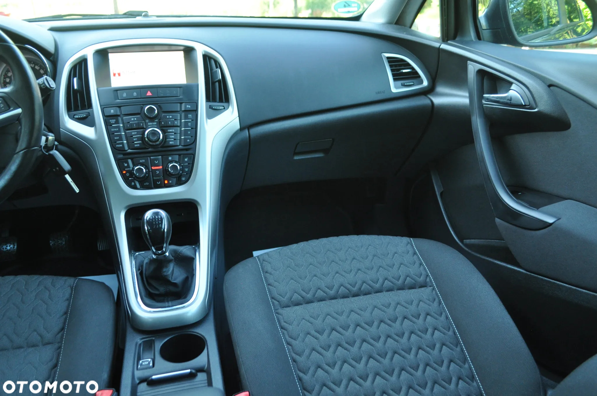 Opel Astra 1.4 Turbo Active - 25