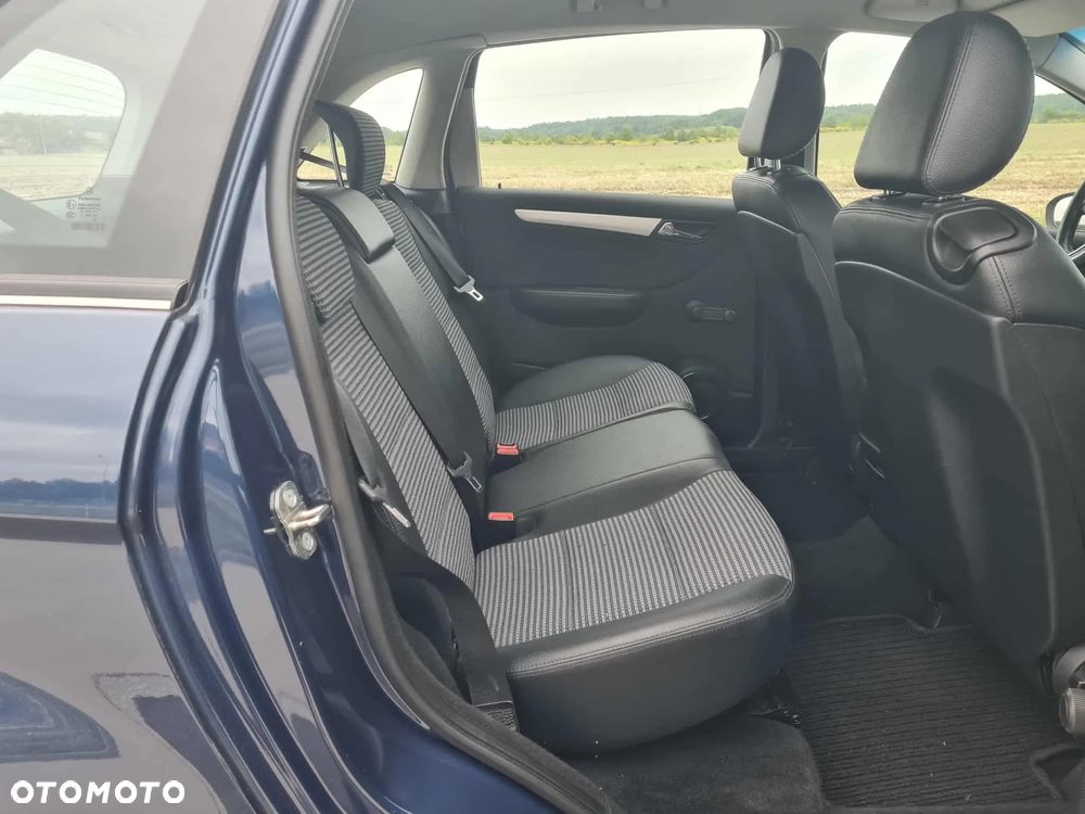 Mercedes-Benz Klasa B - 13