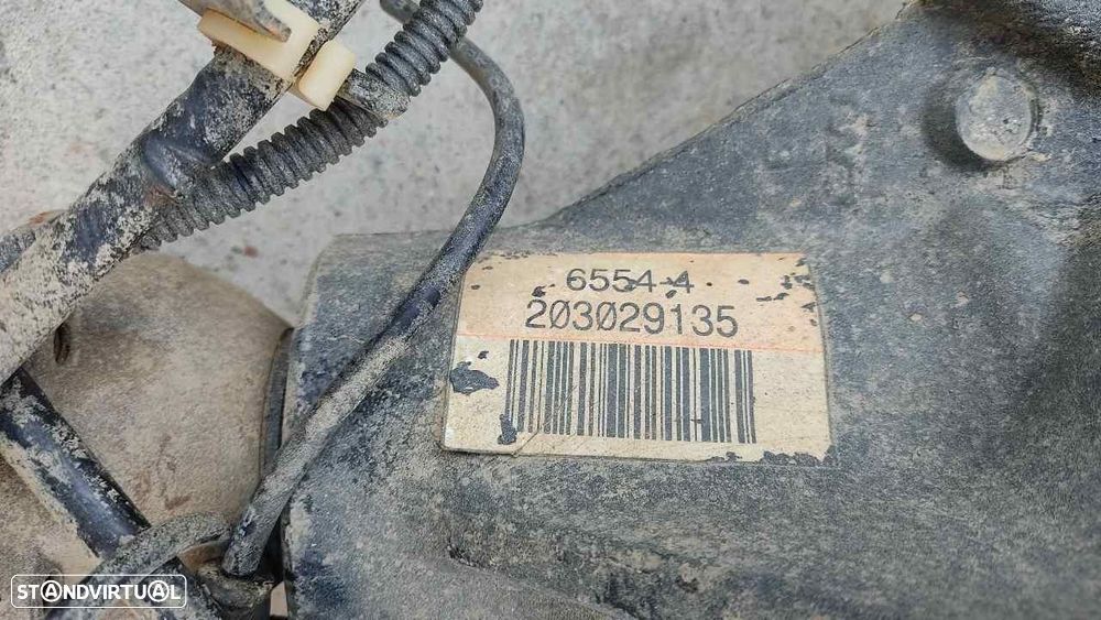 CHARRIOT TRASEIRO JEEP GRAND CHEROKEE II 2001 - 2