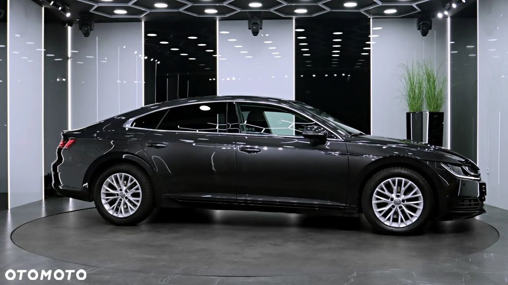 Volkswagen Arteon 2.0 TDI SCR Essence DSG - 10