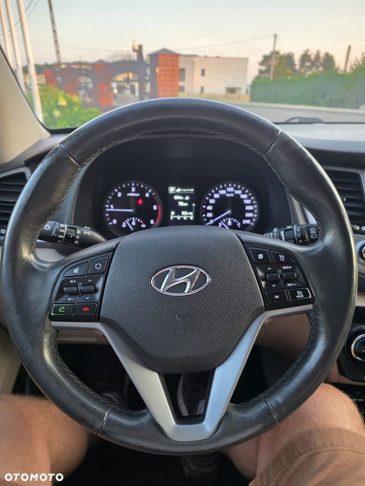 Hyundai Tucson 2.0 CRDI Premium 4WD - 10