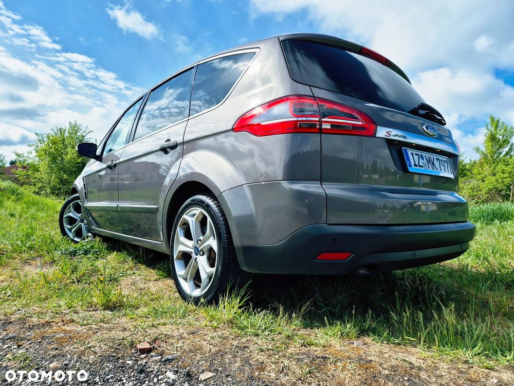 Ford S-Max 2.0 TDCi DPF Business Edition - 24