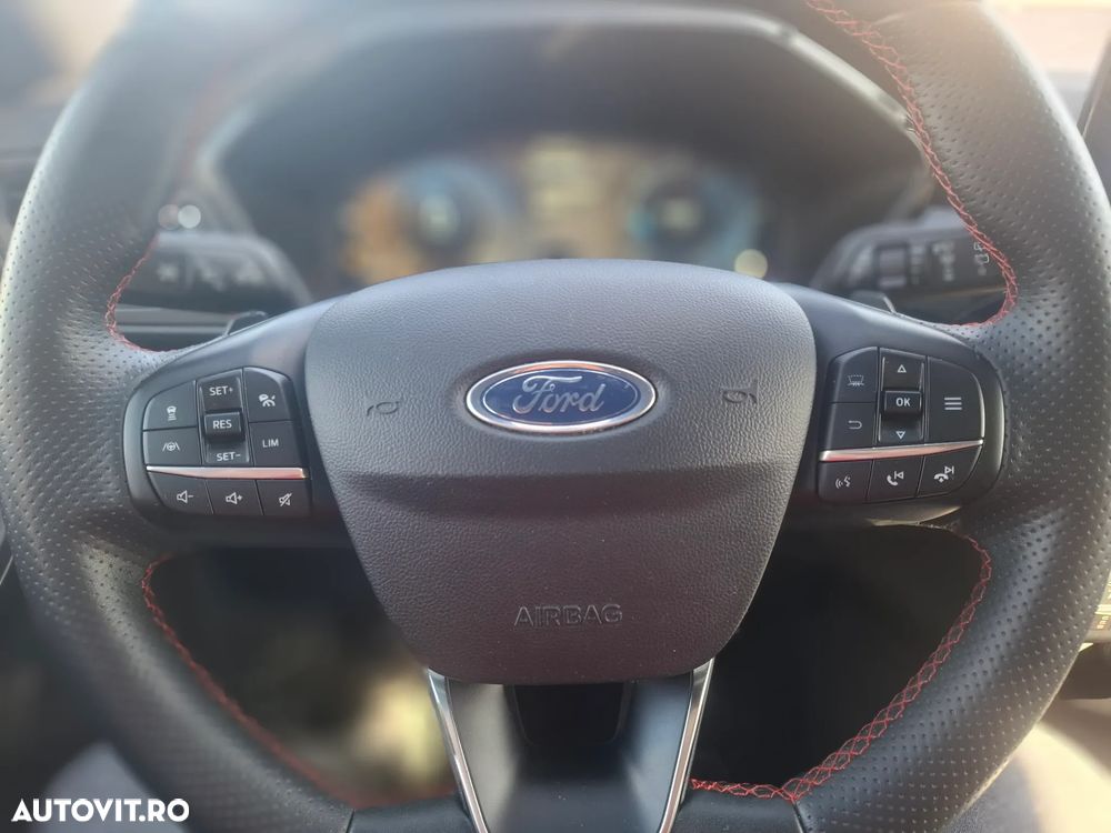 Ford Kuga 2.0 EcoBlue A8 AWD ST Line - 11