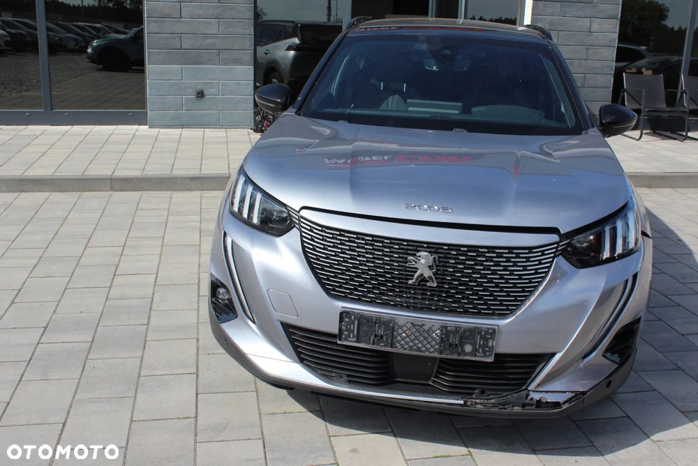 Peugeot 2008 GT+ - 12
