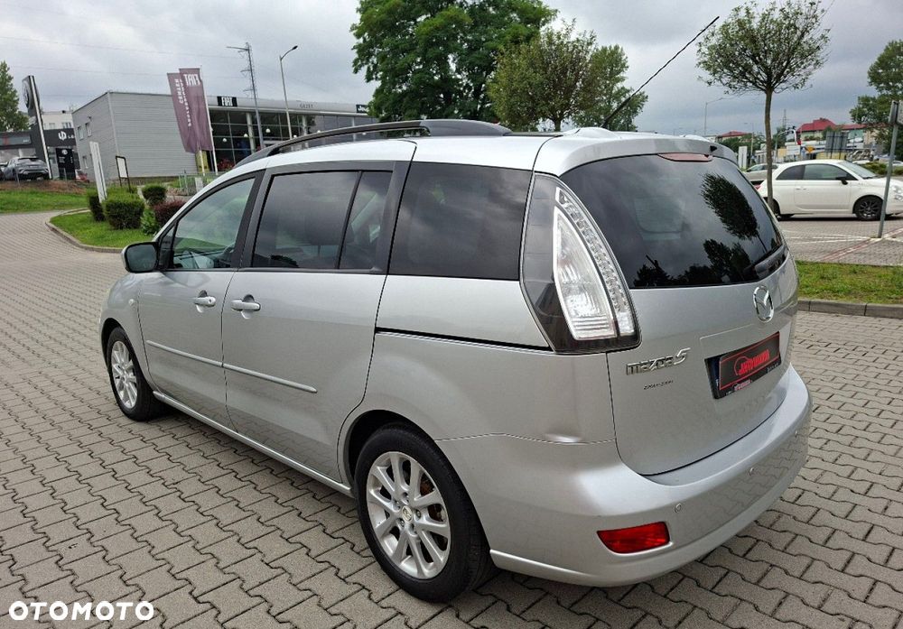 Mazda 5 - 10