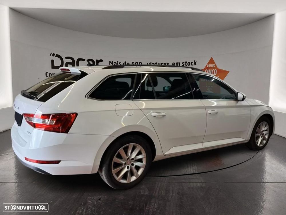 Skoda Superb Break 2.0 TDI Ambition DSG - 3