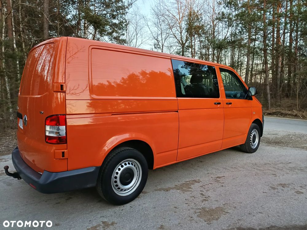 Volkswagen Transporter - 4
