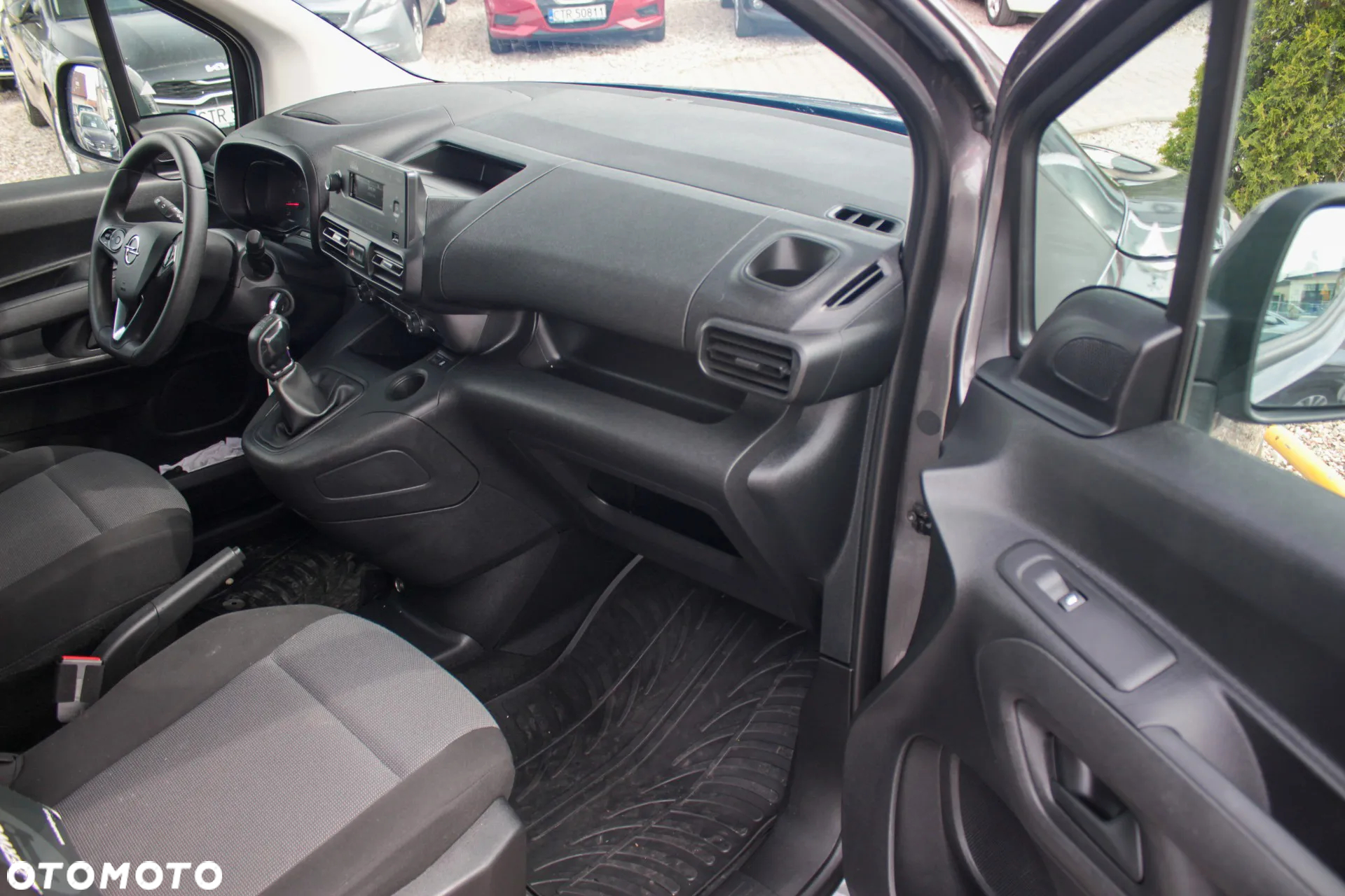 Opel COMBO - 14