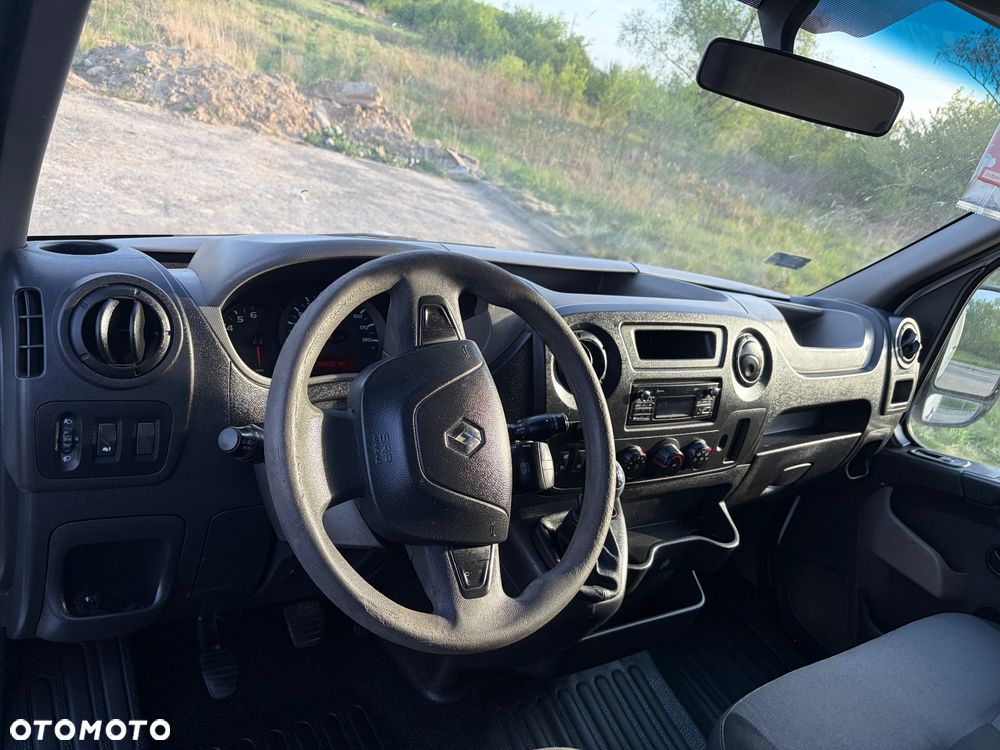 Renault Master - 9
