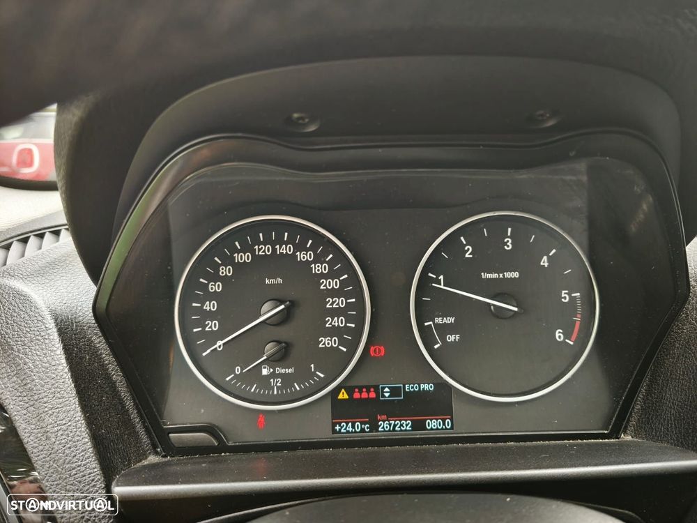 BMW 116 d EDynamics Line Urban - 10