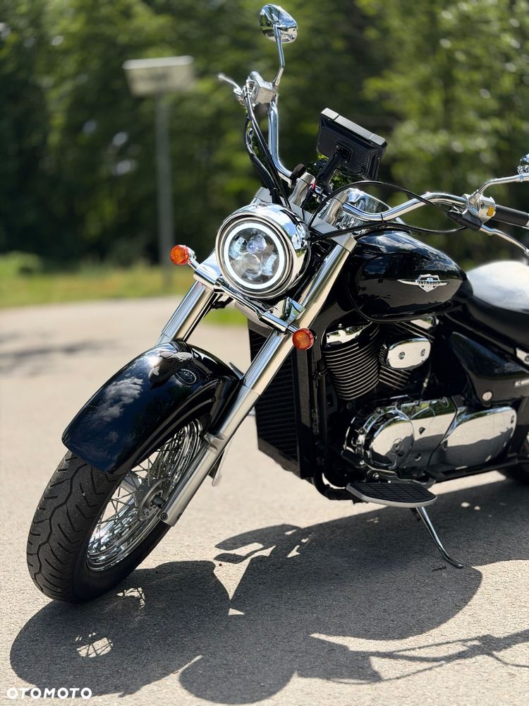 Suzuki Intruder - 17
