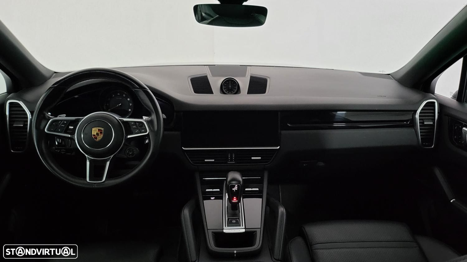 Porsche Cayenne Coupé E-Hybrid - 9