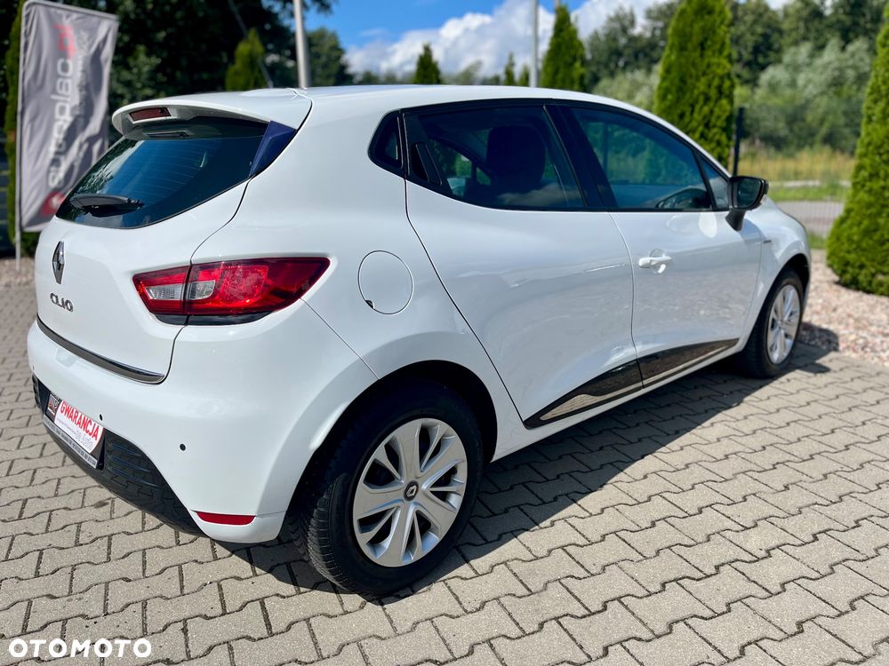 Renault Clio 1.2 16V Limited - 9
