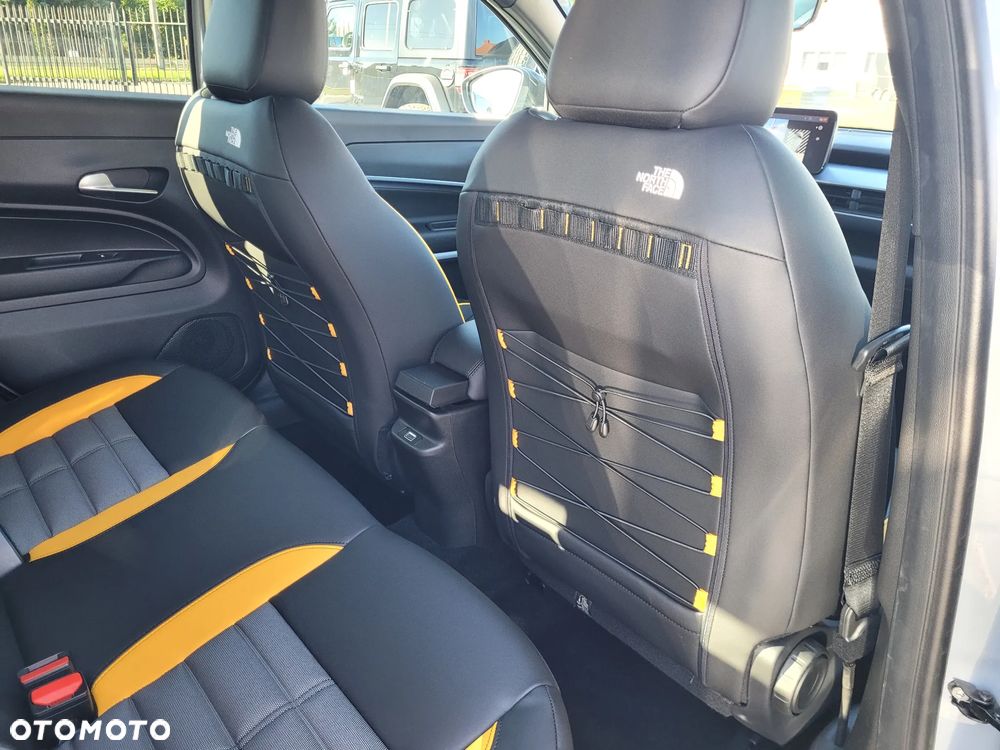 Jeep Avenger 1.2 T3 mHEV The North Face 4xe eDCT6 - 23