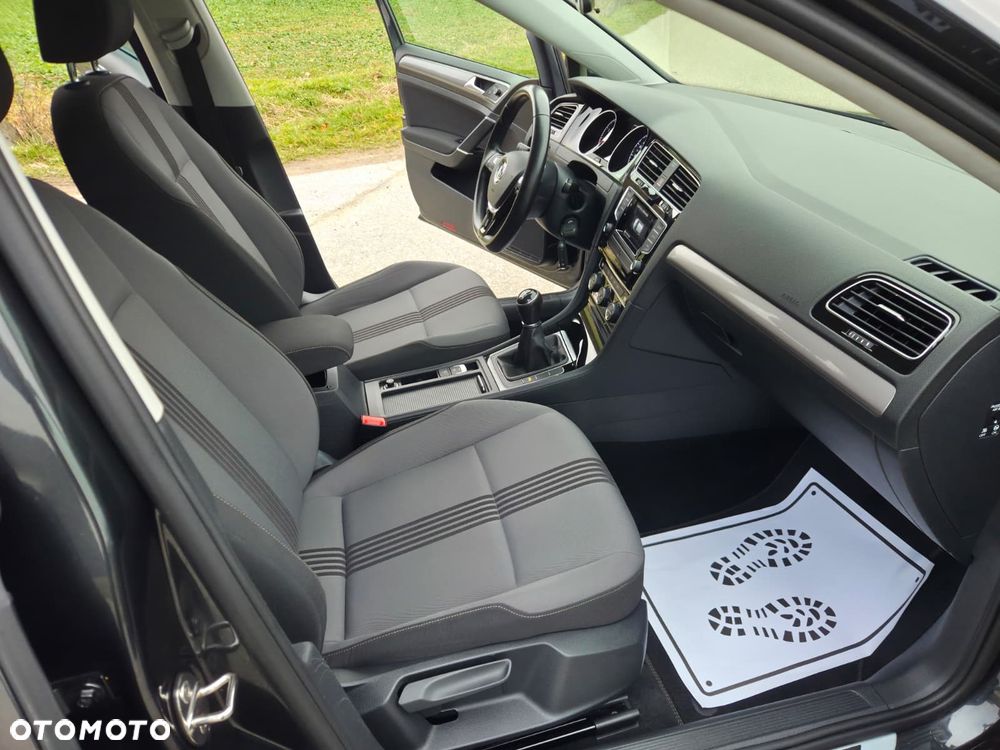 Volkswagen Golf 1.2 TSI BlueMotion Technology Allstar - 17