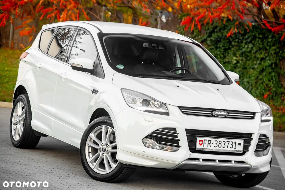 Ford Kuga 1.6 EcoBoost 4x4 Titanium - 3