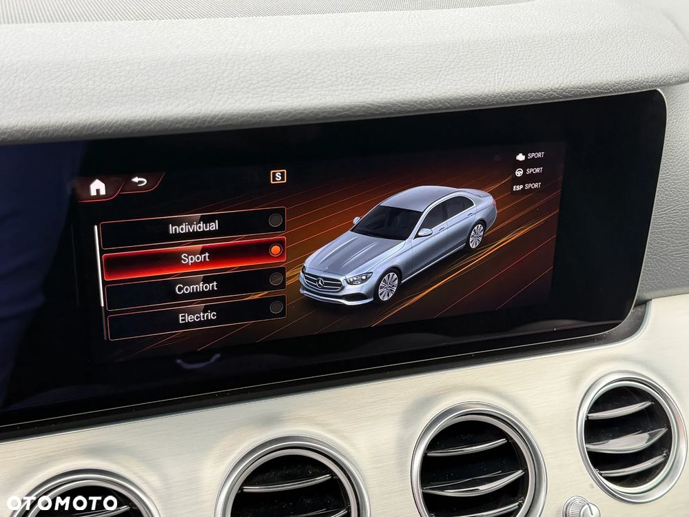 Mercedes-Benz Klasa E 300 Avantgarde - 17