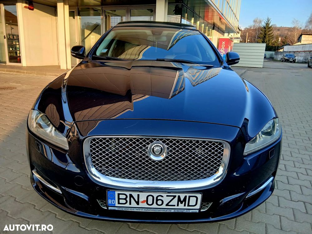 Jaguar XJ 3.0 V6 Luxury Aut SWB - 1