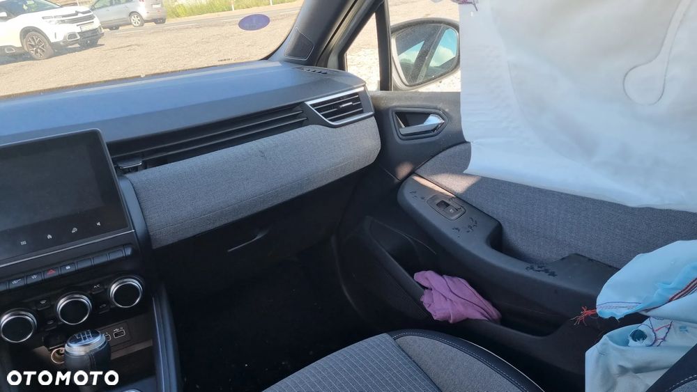 Renault Clio TCe 90 BUSINESS EDITION - 23