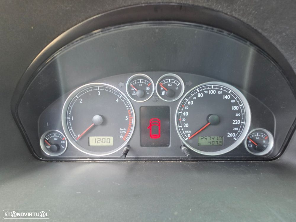 SEAT Alhambra 2.0 TDI Sport - 22