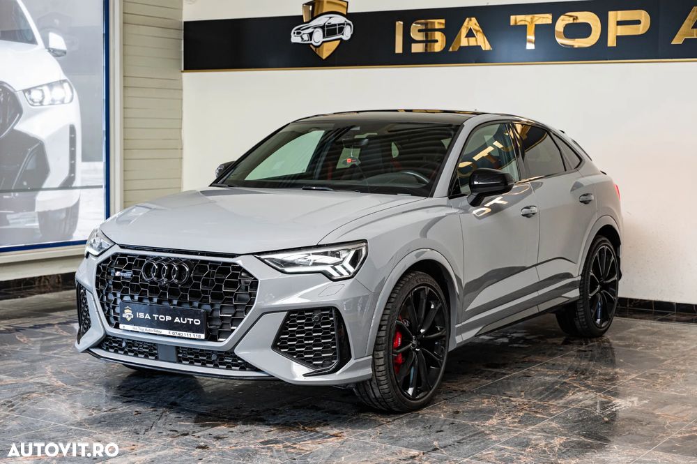 Audi RS Q3 2.5 TFSI quattro S tronic - 12