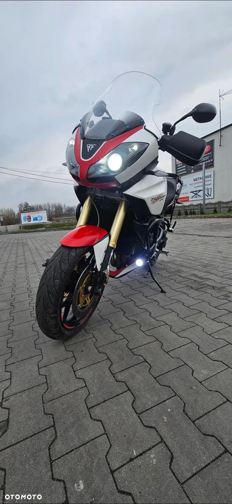 Triumph Tiger - 6