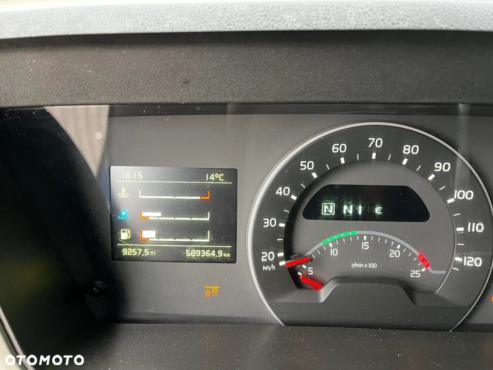 Volvo 6x4 FM 500 OŚ PODNOSZONA HYDRAULIKA SERWISOWANY LODÓWKA - 30