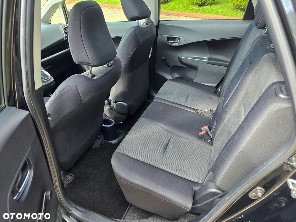 Toyota Verso S 1.33 Premium - 15